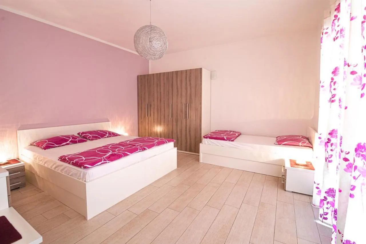 Apartments Sandra
